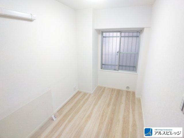 コスモ鶴瀬ステーションスクエアの洋室