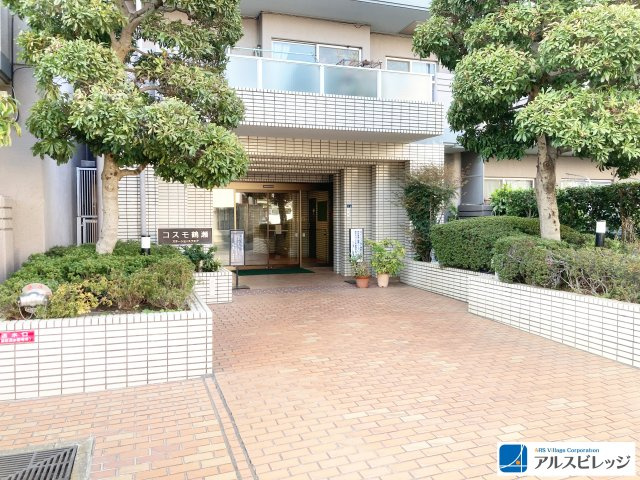 コスモ鶴瀬ステーションスクエアのエントランス