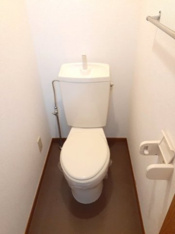 シンプルで使いやすいトイレです