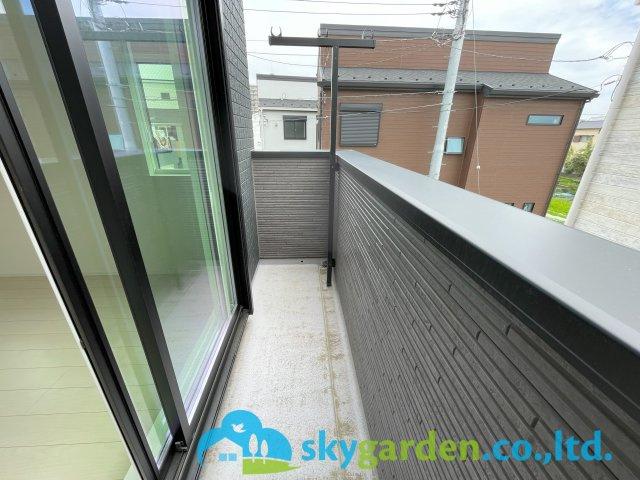 茅ヶ崎市今宿　中古戸建　全4棟4号棟のバルコニー