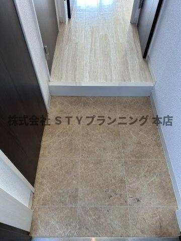 仲介手数料０円！スカイコート松原の玄関