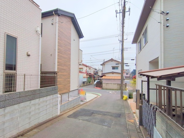 【新築分譲住宅】ふじみ野市富士見台の前面道路含む現地写真