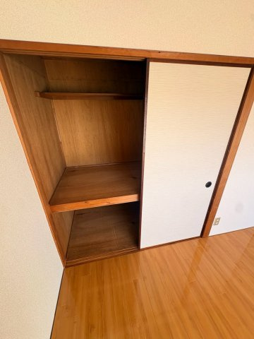 エスポア三好の収納