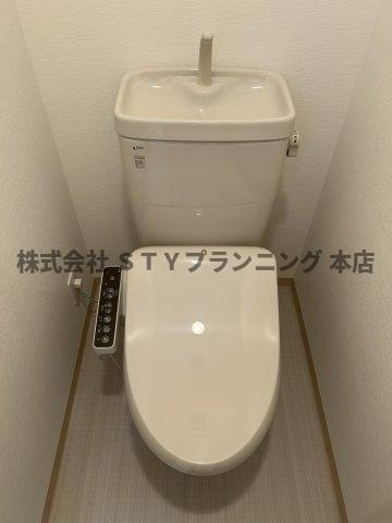 仲介手数料０円！リアライズ記念橋のトイレ