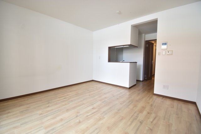 コンフォルト忍ケ丘の居間・リビング