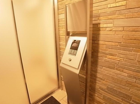 ブルームーンのロビー