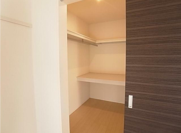 ブルームーンの収納