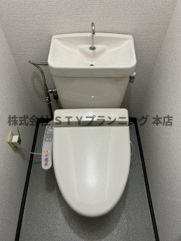 仲介手数料０円！アーバンライフヤマゼンのトイレ