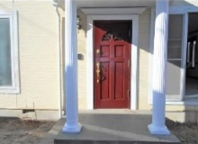 中古戸建　熊谷市瀬南35-12（リフォーム住宅）の玄関