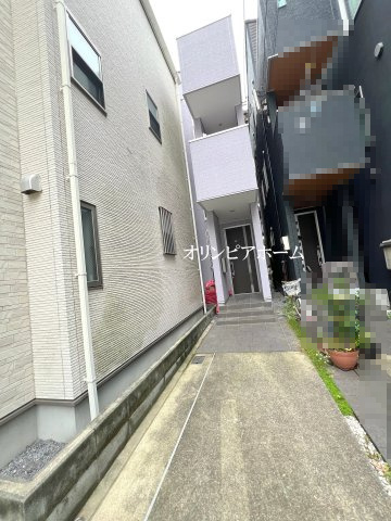 中古戸建　江東区大島１丁目　所有権19.72坪　カースペース付の外観