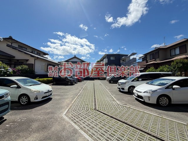 山口第一ビルの駐車場|駐車場があります