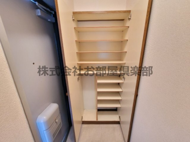 山口第一ビルの収納|専用の収納スペースです