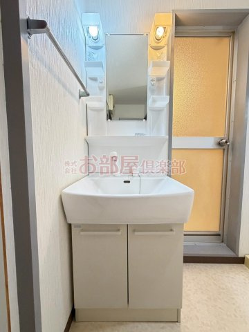 山口第一ビルの独立洗面台|独立洗面台で身支度をすべて済ませてしまいましょう