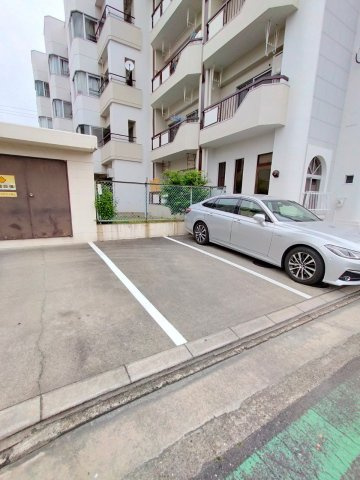【駐車場】 | シャトー西村