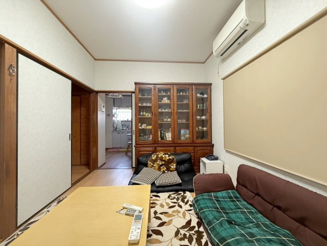 岸和田市尾生町2丁目　中古戸建の洋室