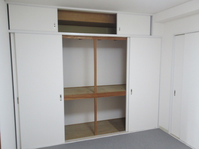 明石ロイヤルマンションの収納