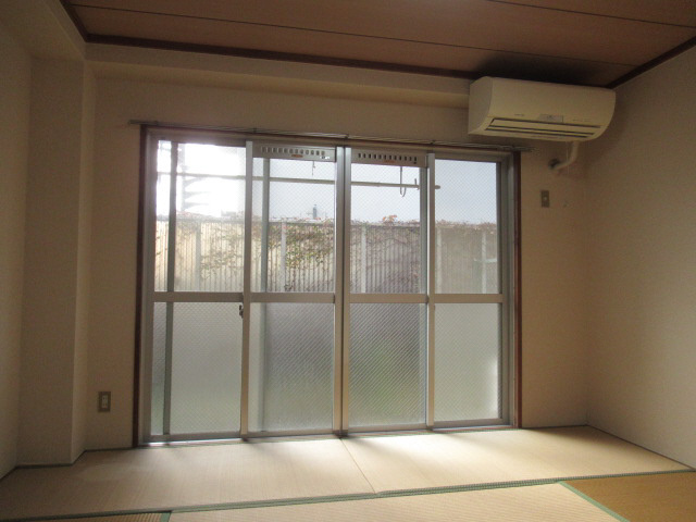 明石ロイヤルマンションの子供部屋