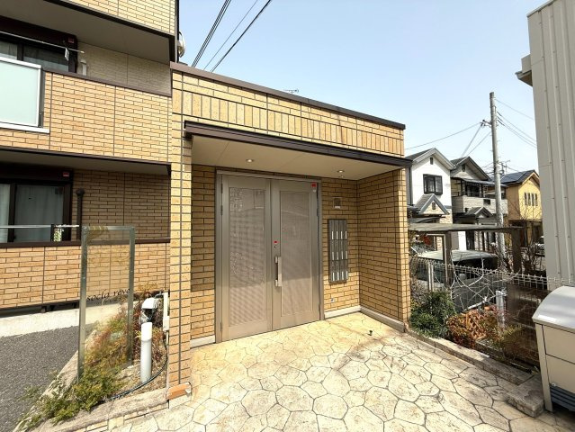 【エントランス】 | ソシアレーブ