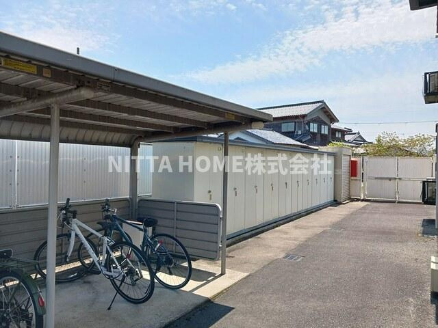 メゾン桜Ⅰのその他共用部分|外部トランクは無料で使用OK◎