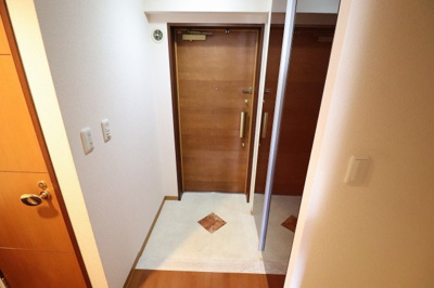 【玄関】 | コンソラーレ東野田