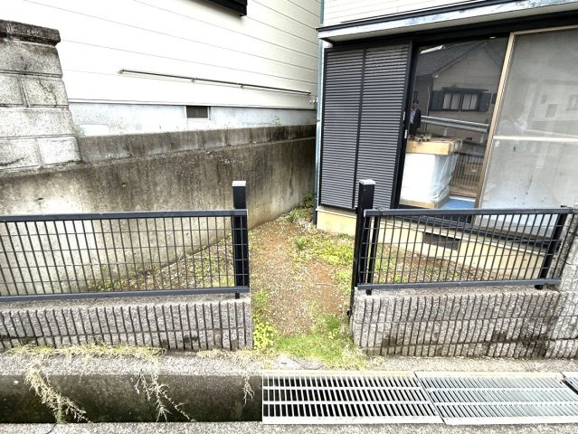 高知市神田　中古戸建ての庭