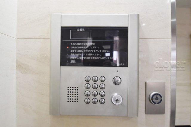 【防犯設備】 | グランドメゾン大森山王 | セキュリティ」の筆頭格です。これがあるだけで、安心感はひときわ増します。～即日のご見学可能～　お問合せはお気軽にどうぞ。