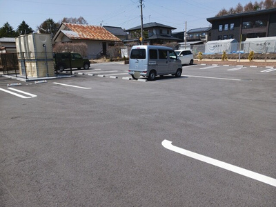 【駐車場】 | グレイスラムダ軽井沢