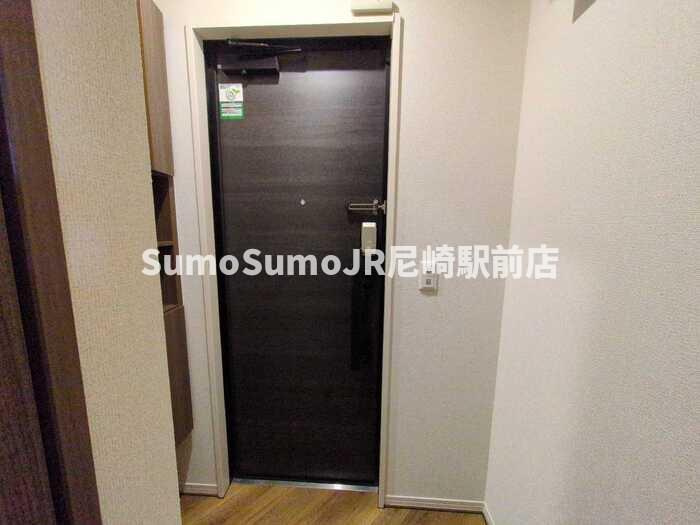 アグレアーブル立花の玄関|落ち着いた玄関です