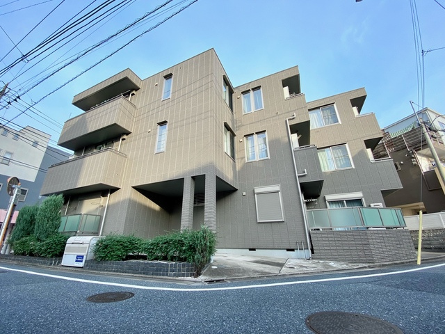 ルミエール田園調布の外観