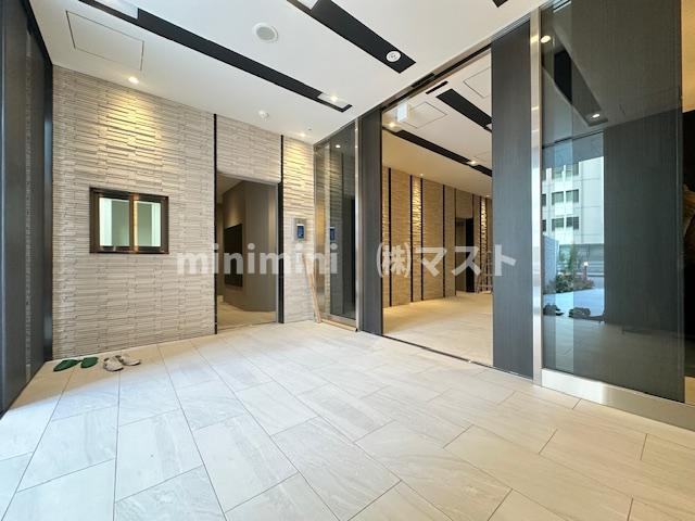 エスリードレジデンス大阪谷町ザ・マークスのロビー