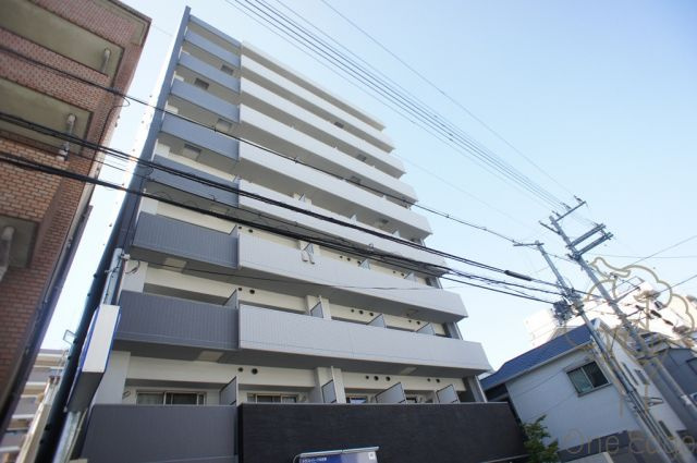 ジュネーゼロイヤルレジデンス梅田東の外観