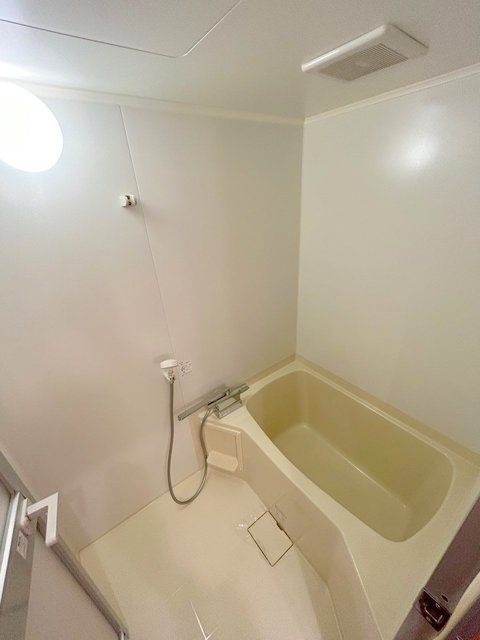 ココミカワヤの浴室