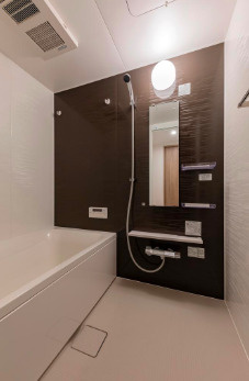 La CASA 上汐の浴室|日々の暮らしに欠かせないお風呂です