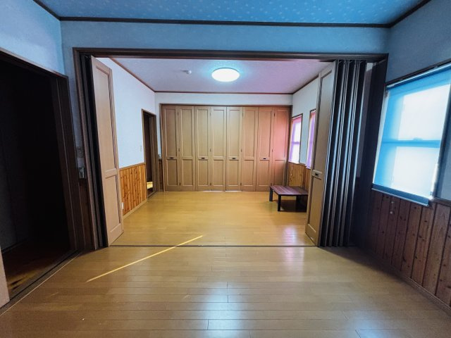 栃木県塩谷郡塩谷町　住居付き店舗の洋室