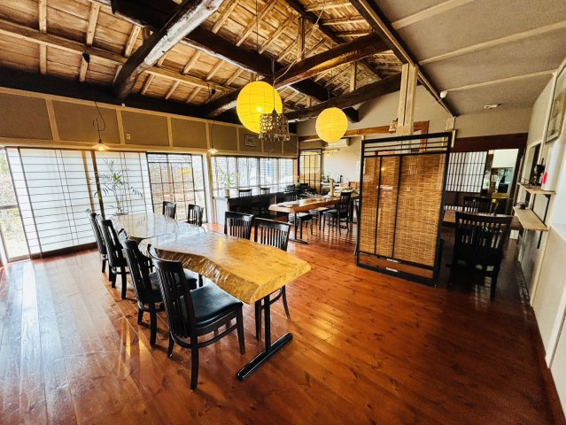 栃木県塩谷郡塩谷町　住居付き店舗の内装