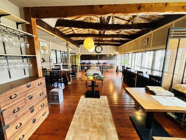 栃木県塩谷郡塩谷町　住居付き店舗の内装