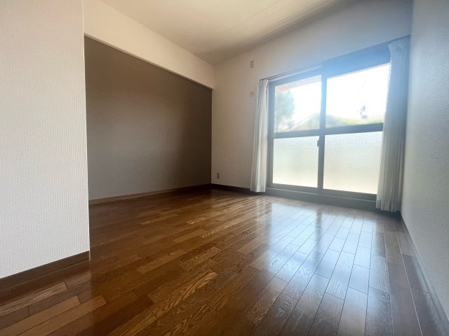 【洋室】の画像