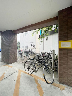 【駐車場】 | クレール中台　14525 | 敷地内に自転車置き場があります(^^)/