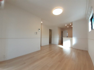 【居間・リビング】 | アリエッタ | こちらのリビングで趣味の時間をお楽しみください