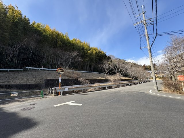 南円明寺ヶ丘団地15棟の周辺