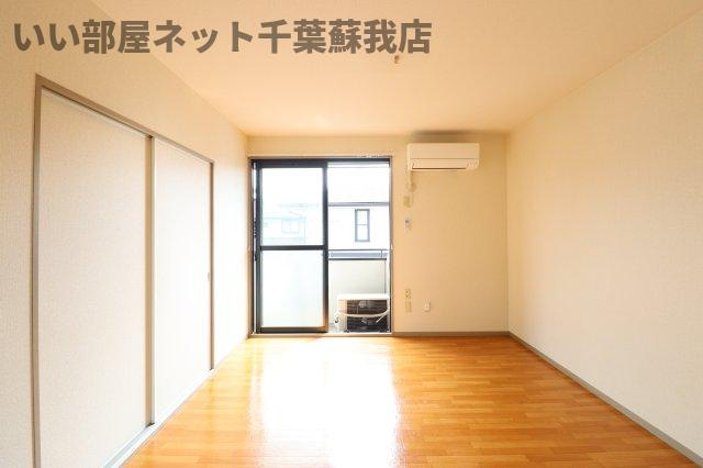 ロイヤル・スクエア　Ａの居間・リビング