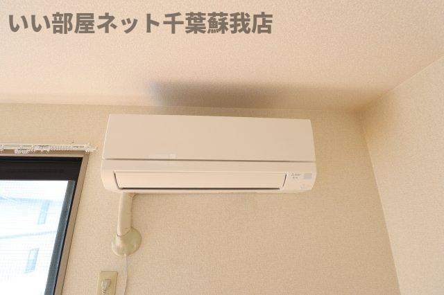 ロイヤル・スクエア　Ａの設備|エアコン