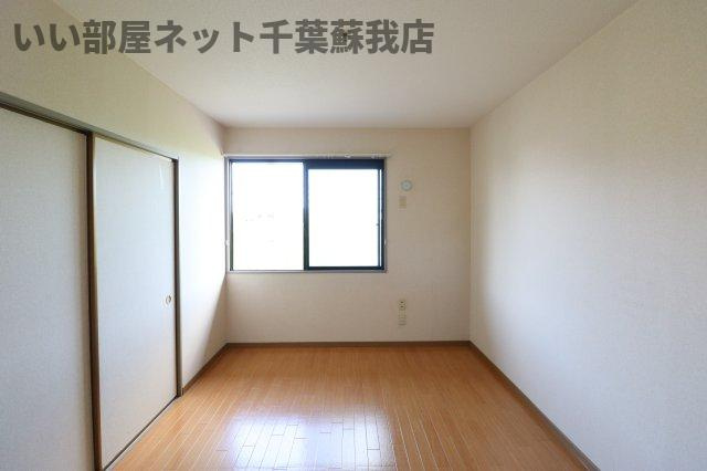 ロイヤル・スクエア　Ａの洋室