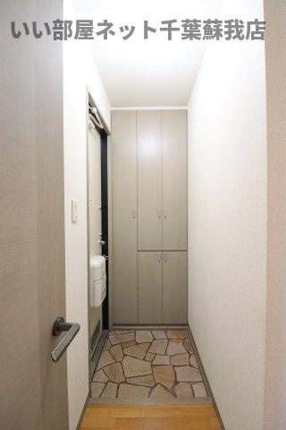 ロイヤル・スクエア　Ａの玄関|シンプルで使いやすい玄関です