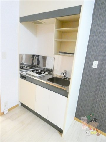 エステート富町のキッチン