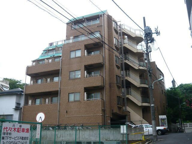 ＡＰＡガーデンピア代々木の外観|■建物構造：RC■分譲タイプ■外観タイル張り■角部屋