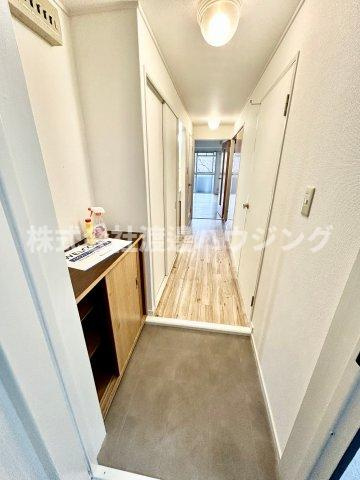 ラヴィオラ桃山台の玄関