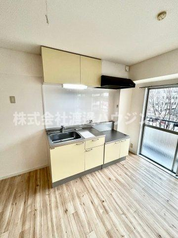 ラヴィオラ桃山台のキッチン