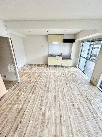 ラヴィオラ桃山台の居間・リビング