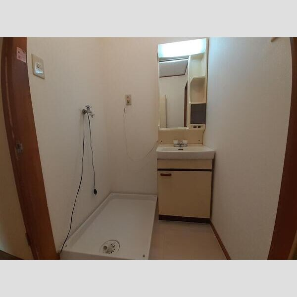 ハウス・テラ・サイドの洗面所